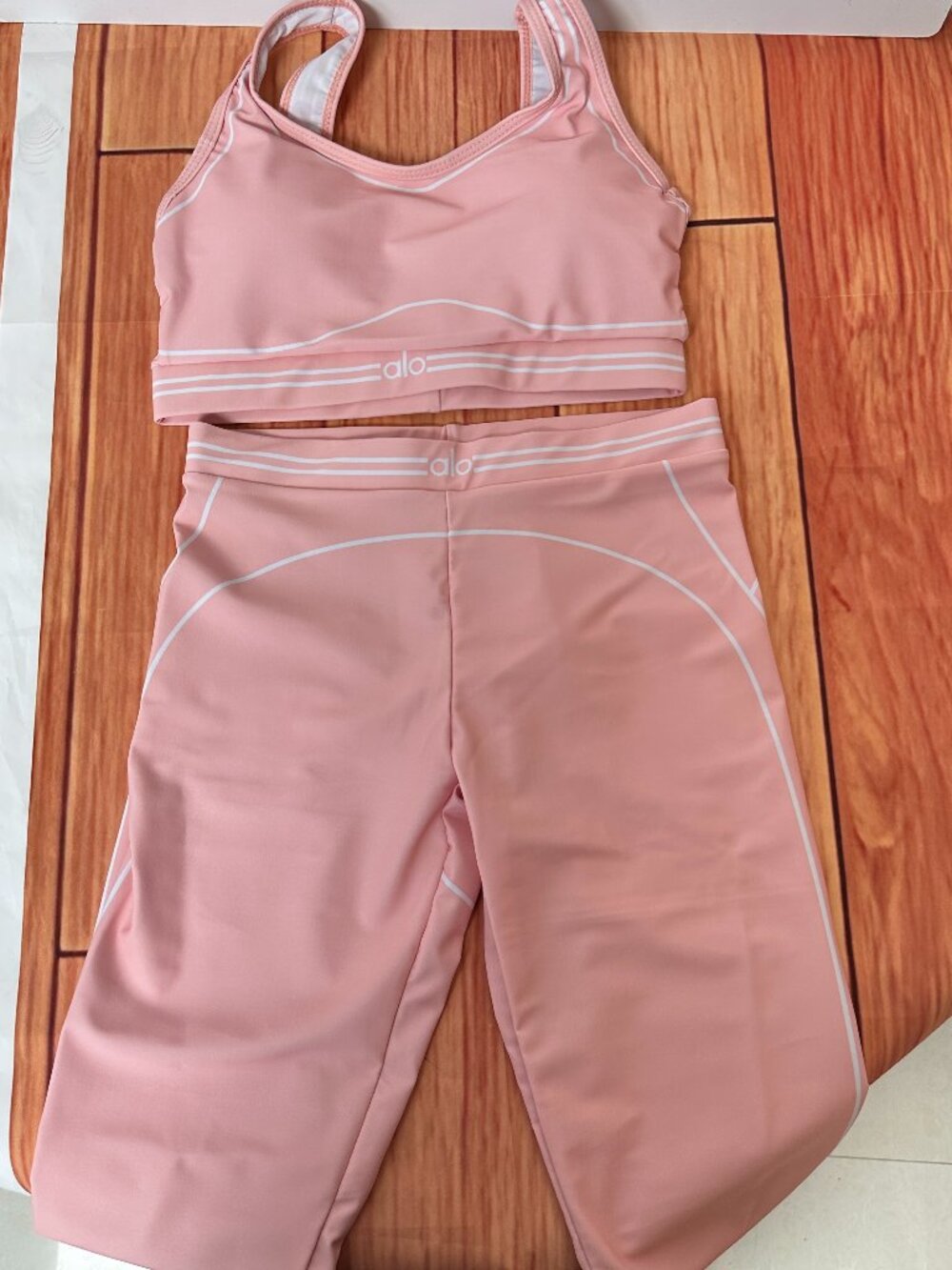 ALO Pink Tank Top & Stretch Pants — Size S